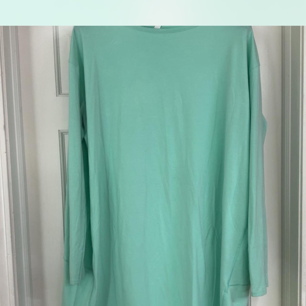 Lululemon Athletica Wild Mint Back in Action, Long Sleeve Dress - Picture 5 of 7